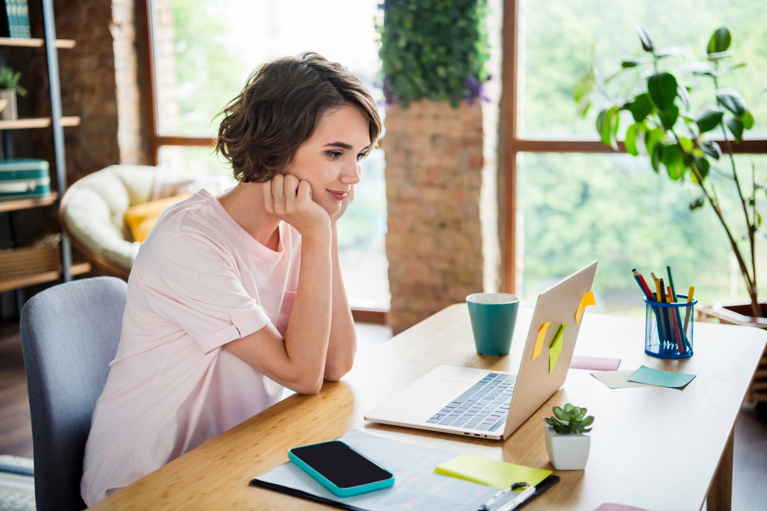 Participante pendant un cours inter-entreprise avec Inspiir